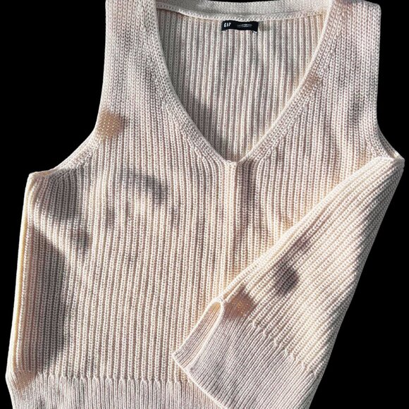 Gap Relaxed Sweater Vest - Picture 3 of 5
